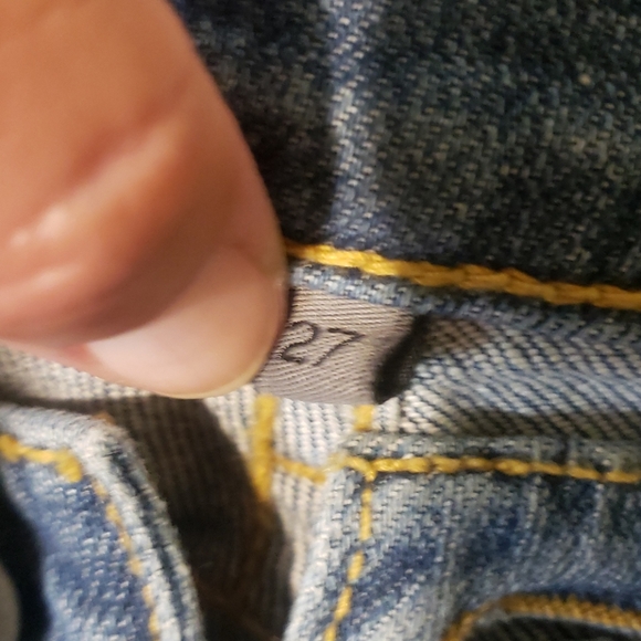 Carmar Ryan star skinny jeans!! 👖 - Picture 4 of 7